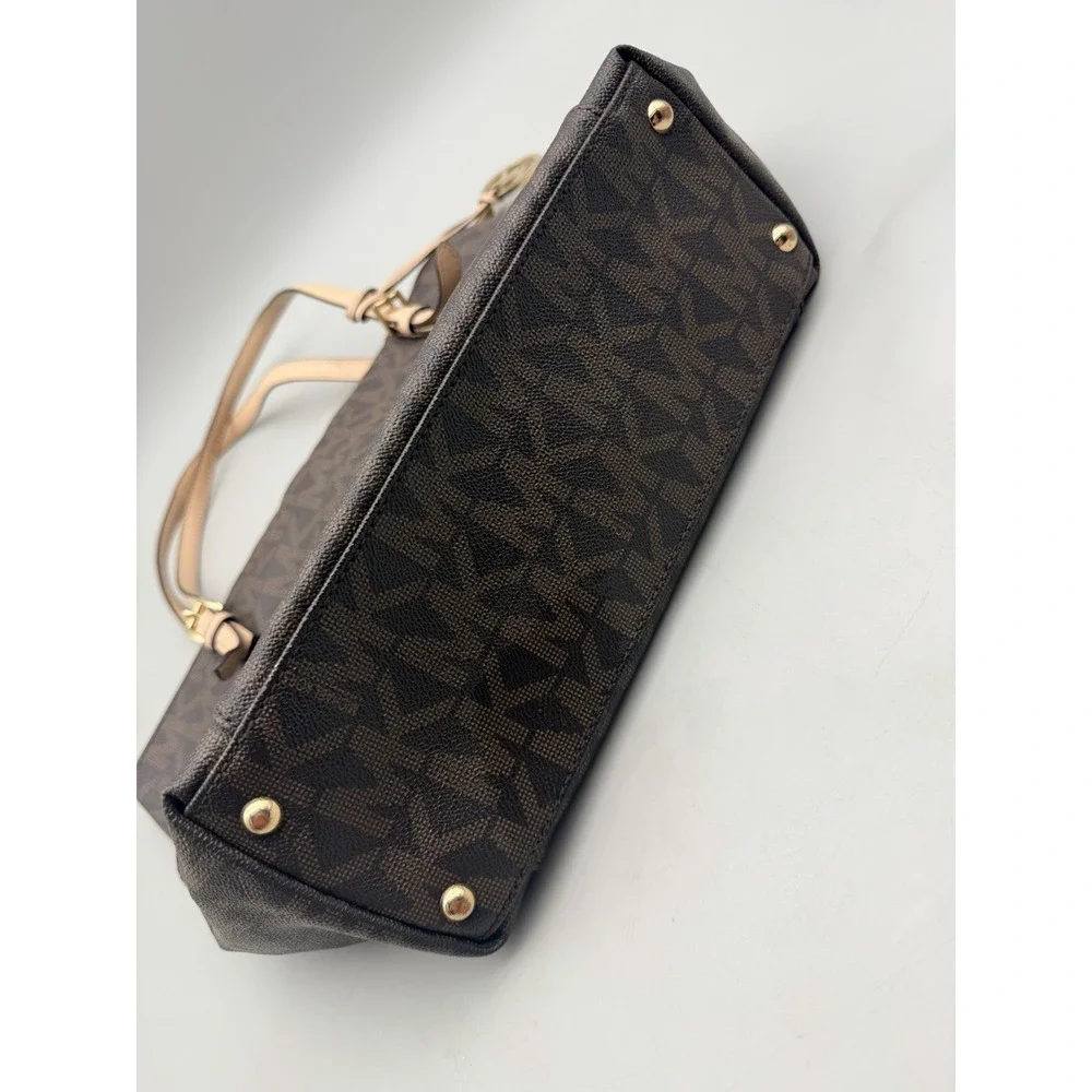 Michael Kors Jet J-1309 Brown Signature Large Tote Shoulder Bag Authenticated